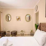 La Casa Di Fay Al Porto Appartamento Mantouki